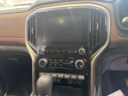 2025 Mahindra Scorpio Z8L