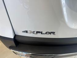 2025 Mahindra Scorpio Z8L