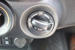 2020 Toyota
Hilux SR