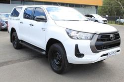 2020 Toyota
Hilux SR