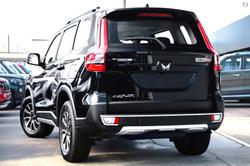 2024 Mahindra
Scorpio Z8L