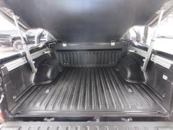 2019 Nissan
                Navara N-TREK