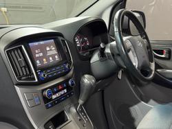 2019 Hyundai
                iMax Active