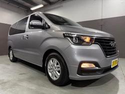 2019 Hyundai
                iMax Active