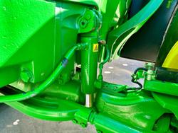 2016 John Deere 7210R