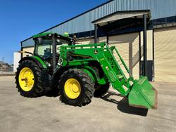 2016 John Deere 7210R