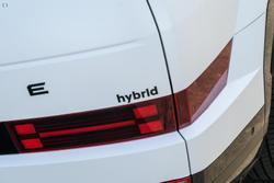 2025 Hyundai
                Santa Fe Calligraphy