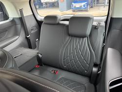 2025 LDV
MIFA Mode