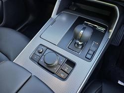 2024 Mazda
CX-80 G40e Touring