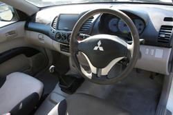 2009 Mitsubishi Triton GLX ML MY09 4x2 White