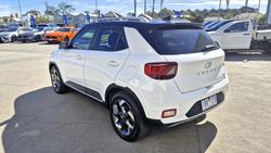 2020 Hyundai
Venue Elite
