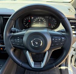 2024 Mazda BT-50 SP
