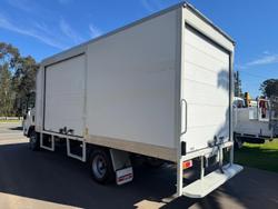 2015 Isuzu Npr 400 Long WHITE