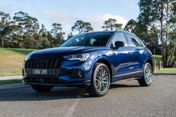 2024 Audi
                Q3 35 TFSI Dynamic Black