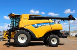 0 New Holland Cr7.90