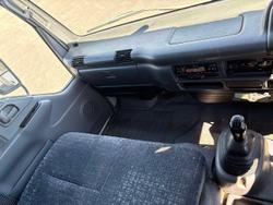 2007 Isuzu Nqr 450 Refrigerated Pantech White
