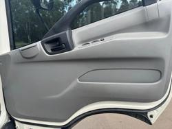 2019 Hino 300 WHITE