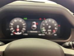 2025 Land Rover Defender 110 P400e X-Dynamic SE