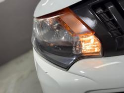 2017 Mitsubishi
Triton GLX