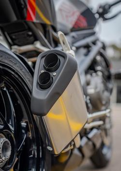 2025 Triumph Speed Triple RS 1200 Speed Triple Red