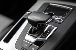 2019 Audi
Q5 45 TFSI sport