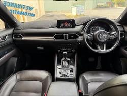 2018 Mazda
CX-5 Akera