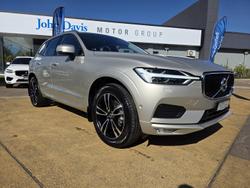 2019 Volvo
XC60 T5 Momentum