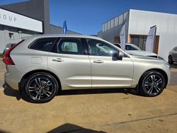 2019 Volvo
XC60 T5 Momentum