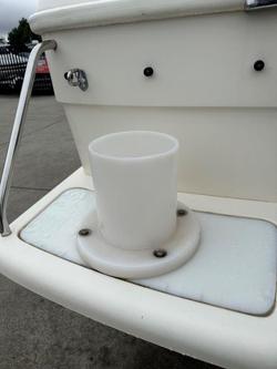 2000 Savage 5.5 SURVEYOR SP HALF CABIN