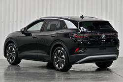 2024 Volkswagen ID.4 Pro