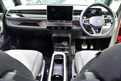 2024 Volkswagen ID. Buzz Pro BEV560