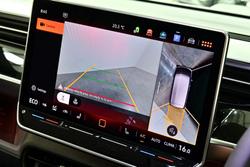 2024 Volkswagen ID. Buzz Pro BEV560