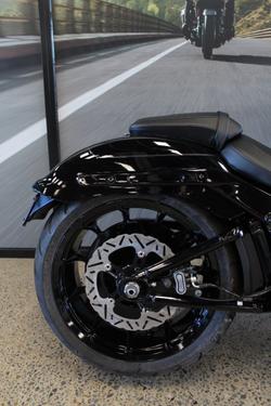 2025 Harley-davidson FLFB FAT BOY S (117) VIVID BLACK