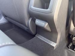 2024 Volkswagen T-CROSS R-LINE