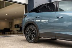 2025 Peugeot 3008 Allure Hybrid