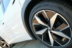 2024 Volkswagen
                ID.5 GTX