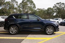 2025 Mazda
                CX-5 G25 Akera