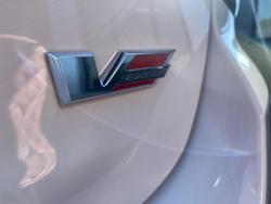 2017 Holden
                Commodore SS V Redline