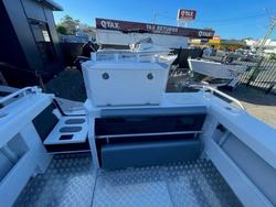 2025 Stacer 659 Ocean Ranger Hard Top