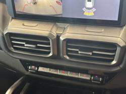 2025 LDV D90 Executive