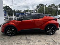 2020 Toyota
                C-HR Koba