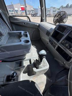 2003 Mitsubishi Fighter Fn61 Steel Tray Top