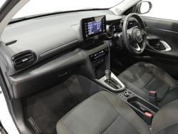 2022 Toyota
                Yaris Cross GX