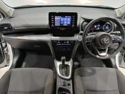 2022 Toyota
                Yaris Cross GX