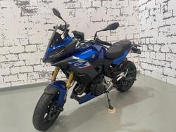 2024 BMW F 900 XR F 900 Blue