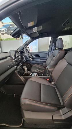 2024 Mitsubishi
Triton GSR