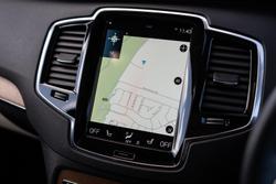 2022 Volvo
                XC90 B5 Momentum
