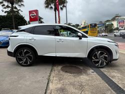 2025 Nissan
QASHQAI Ti-L