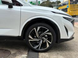 2025 Nissan
QASHQAI Ti-L