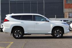 2024 Mitsubishi Pajero Sport Exceed